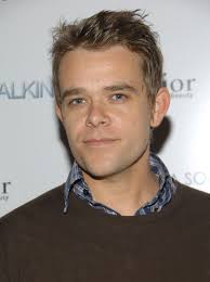 How tall is Nick Stahl?